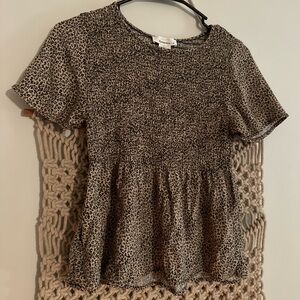 Urban romantics top cropped‎ shirt with flared details animal print small
